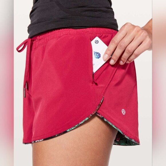 Lululemon Choose A Side Shorts 3" Ruby Red Zen Garden Size 4 Gym Workout Running - Picture 3 of 13